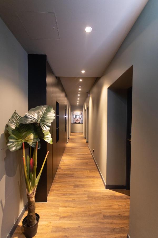 Munich Rooms Hotel Exterior foto